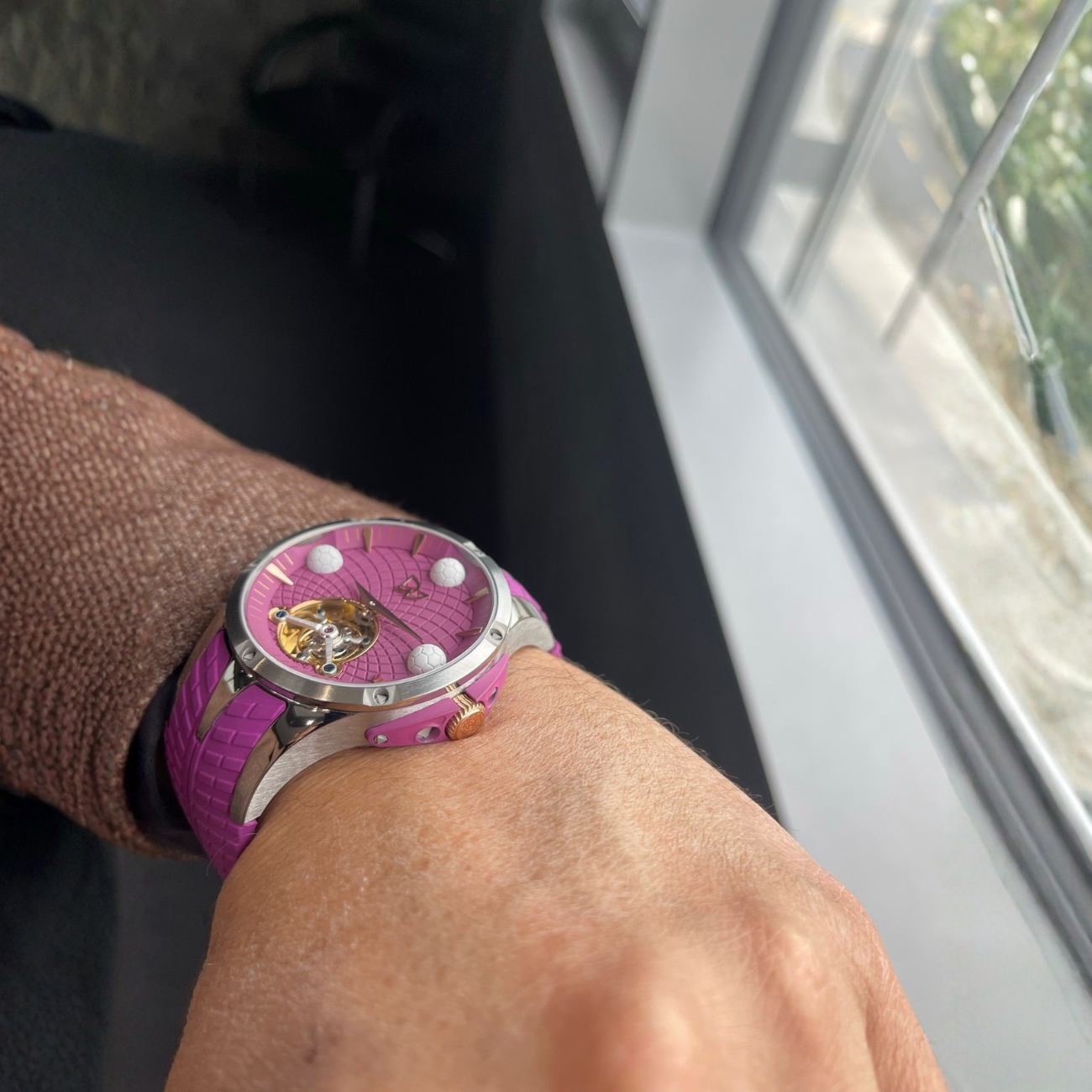 DEWEL Genève – Tourbillon Purple Edition - Dewel.ch